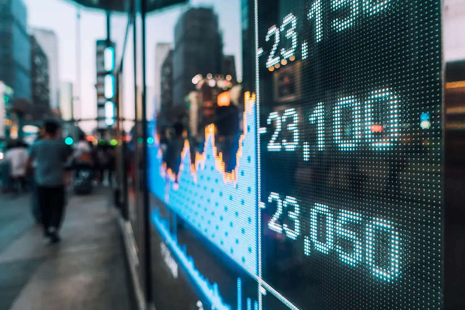 Algorithmic trading with VWAP, TWAP, and iceberg orders